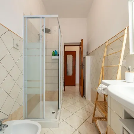 First-floor Just Steps From The Sea Alghero